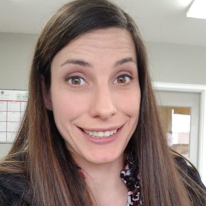 Meet your Posher, Nina